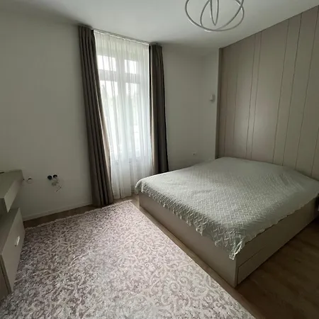 By Expert Aleja Villa Sarajevo