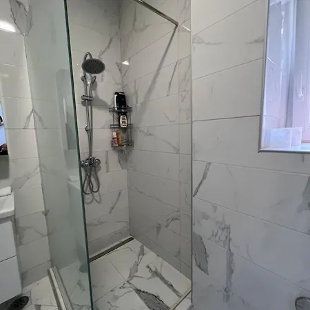 By Expert Aleja Villa