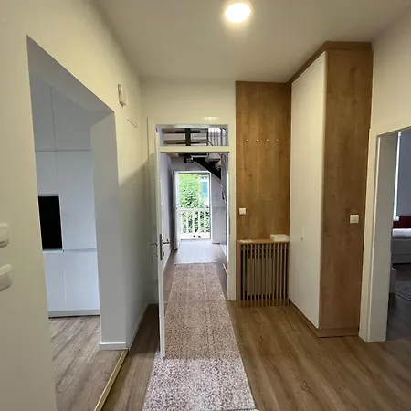 By Expert Aleja Villa